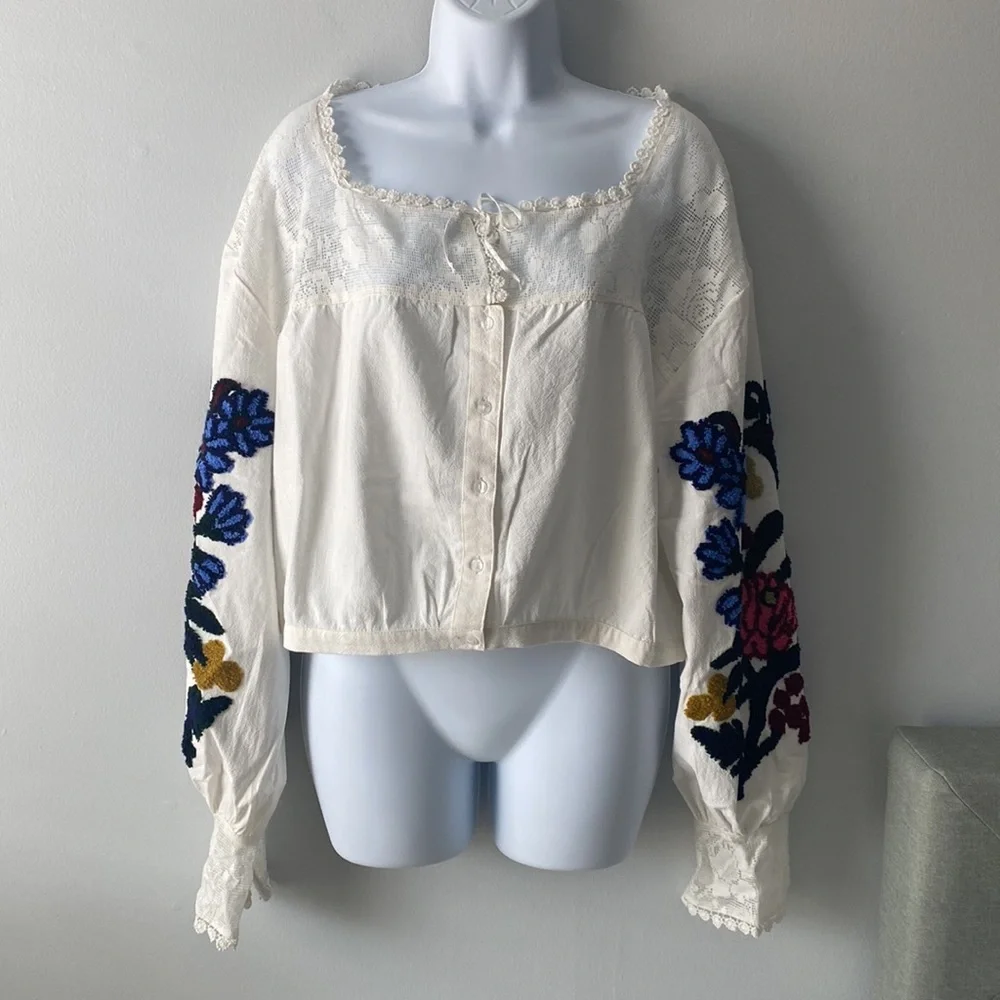 NWT Free People Meadows Embroidered Crop Blouse Size Large